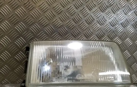 Volkswagen Transporter - Caravelle T4 Headlight/headlamp 0244438