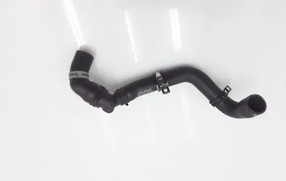 Mercedes-Benz GLC X253 C253 Engine coolant pipe/hose A2742000300