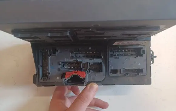 Mercedes-Benz E W211 SAM control unit A2115459001