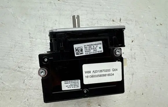 Infiniti QX30 Gear selector A2312670200 1613800258