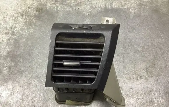 Mitsubishi Grandis Dashboard side air vent grill/cover trim GN71104830