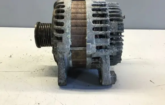 Nissan X-Trail T31 Generator/alternator 23100JG71A A3TJ2481