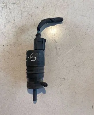 Volkswagen PASSAT B6 Windscreen/windshield washer pump 1K5955651 227851