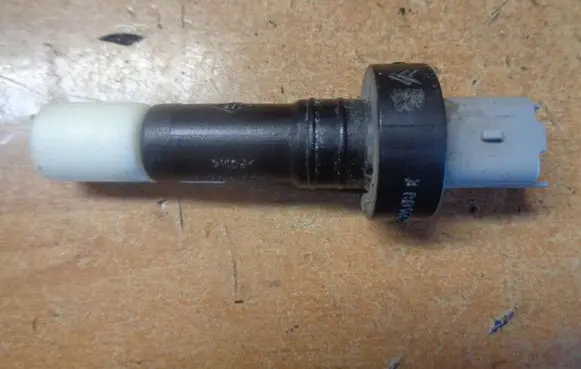 Citroen C5 Sensor 7700812408