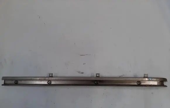 Volkswagen Transporter - Caravelle T5 Sliding door upper roller guide/hinge 7H1843872Q
