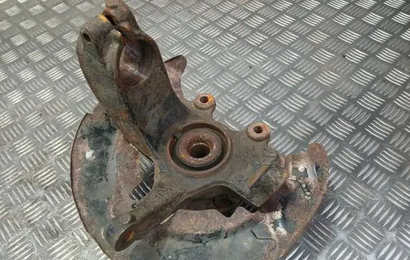Volvo V50 Front wheel hub spindle knuckle