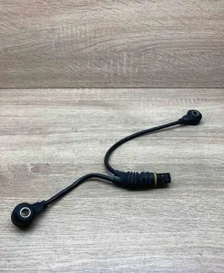 BMW 3 E36 Detonation knock sensor 1703276