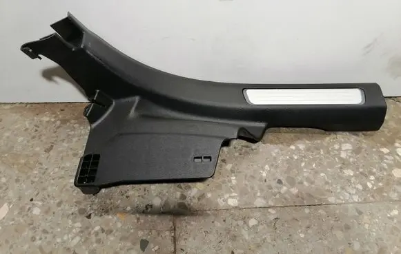 Volvo S90, V90 Rear sill trim cover 31377618