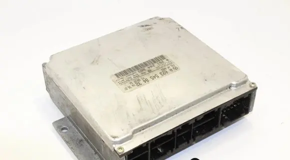 Mercedes-Benz E W210 Engine control unit/module A0235458432 0261204883