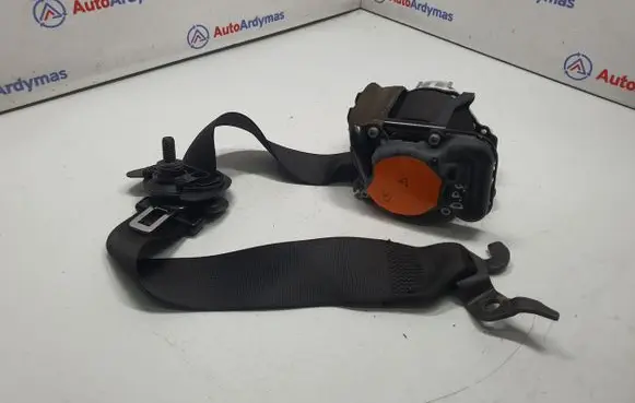 BMW X3 F25 Front seatbelt 7258436 72117258436 72117367250