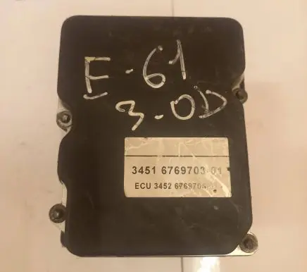 BMW 5 E60 E61 ABS Pump 6769704 6769703