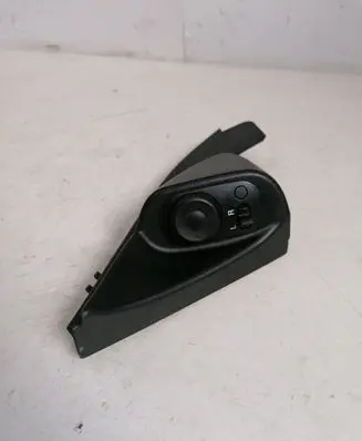 Chevrolet Lacetti Wing mirror switch
