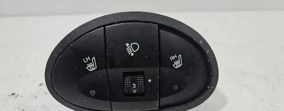 Hyundai Santa Fe Headlight level height control switch 9339526000 612W11190