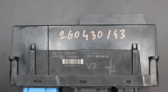BMW 5 F10 F11 Comfort/convenience module 9267456 10681810