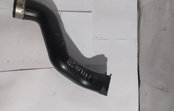 Audi A4 S4 B7 8E 8H Intercooler hose/pipe 8E0145737F