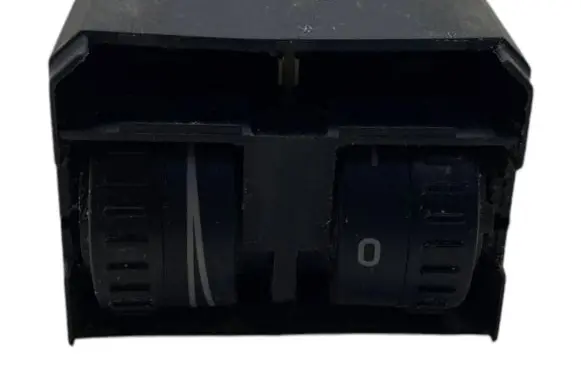 Volkswagen Caddy Headlight level height control switch 2K0941333B