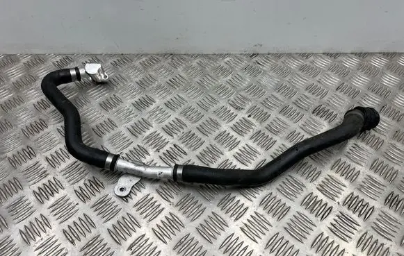 BMW 5 G30 G31 G38 Engine coolant pipe/hose 8602625 S2100469 S2100470