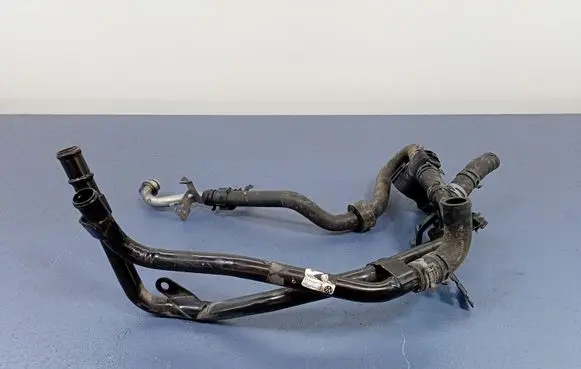 Porsche Cayenne (92A) Engine coolant pipe/hose 7P6121070BD
