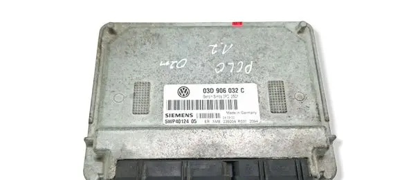 Volkswagen Polo Engine control unit/module 03D906032C 5WP401245