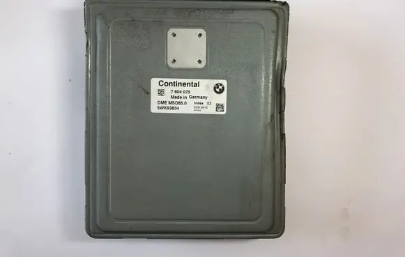 BMW 7 F01 F02 F03 F04 Engine control unit/module 7604075 5WK93834 MSD850