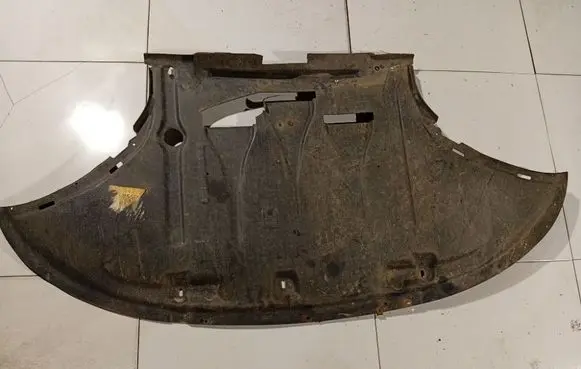 Audi A6 S6 C6 4F Engine splash shield/under tray 