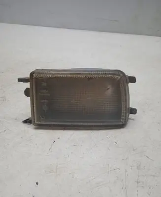 Volkswagen Golf III Front indicator light 858050