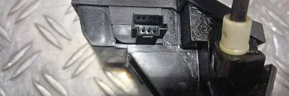 Mercedes-Benz E W211 Loading door lock A1717500085 A1717500185
