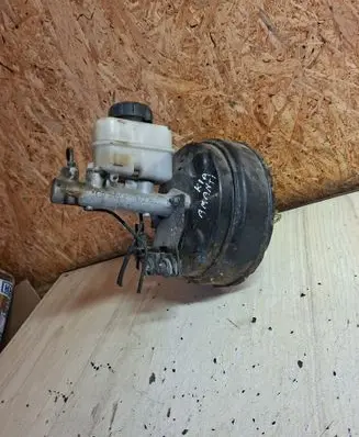 KIA Opirus Brake booster
