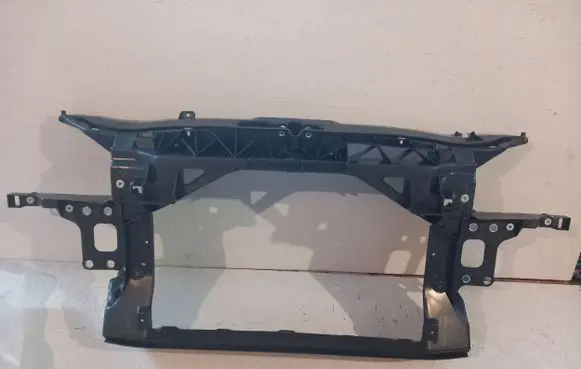 Seat Leon (1P) Radiator support slam panel 1P0805588B 1P0805588C