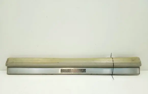 Front sill trim cover