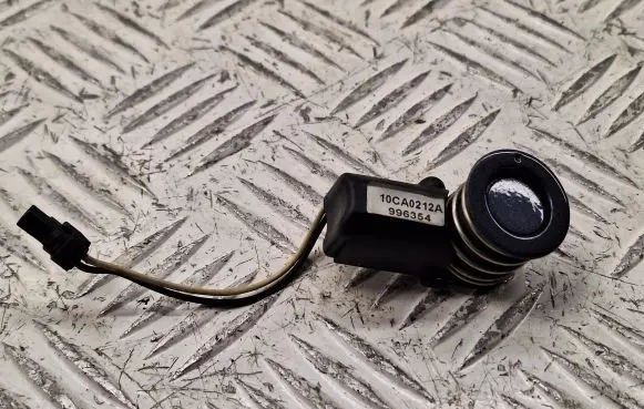 Toyota Avensis T270 Parking PDC sensor 10CA0212A 996354