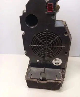 Audi A6 S6 C5 4B Subwoofer speaker 4B9035382