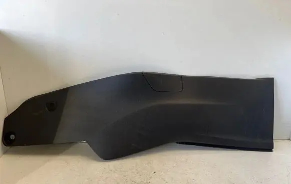Other center console (tunnel) element