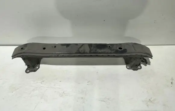 Volvo V50 Front bumper cross member 31353949
