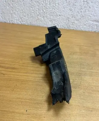 Toyota Corolla E210 E21 Fender foam support/seal 53153-02110 1389