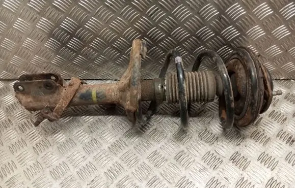 Front shock absorber with coil spring