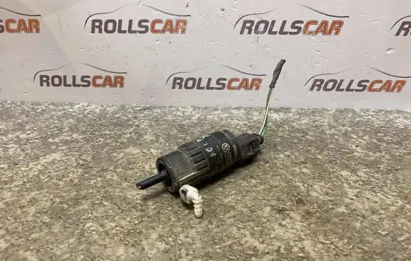Volkswagen Amarok Windscreen/windshield washer pump 1K5955651