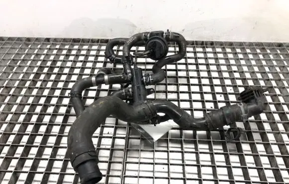 Volkswagen Transporter - Caravelle T6 Engine coolant pipe/hose 7LA121096H