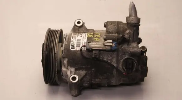 Opel Astra J Air conditioning (A/C) compressor (pump) 13250604