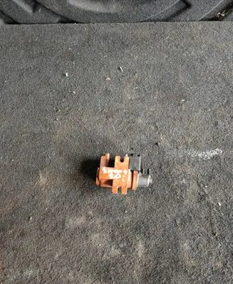 Ford S-MAX Turbo solenoid valve 6G9Q9E882CB