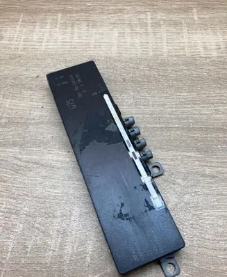 Audi A6 S6 C6 4F Aerial antenna amplifier 4F9035225D