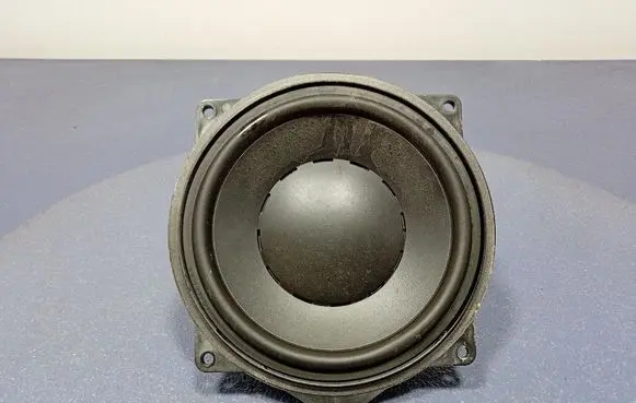 Volkswagen Phaeton Subwoofer speaker 3D0035454H