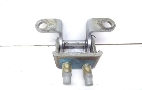 SsangYong Rexton I Tailgate/trunk/boot hinge