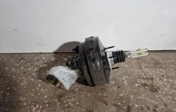 Volvo V60 Brake booster 31274856
