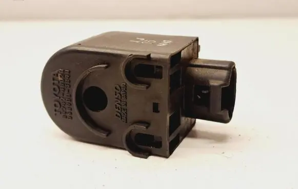 Lexus RX 330 - 350 - 400H Horn signal 8974748020 0689003840
