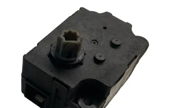 Renault Fluence Air flap motor/actuator T1006419G 100010000 22031118