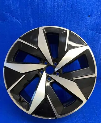 R20 alloy rim