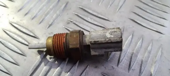 Ford Escort Coolant temperature sensor f6212a697aa f62-12a697-aa