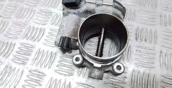 Volvo S60 Throttle valve 31216665