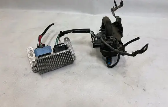 Renault Talisman Glow plug pre-heat relay 271206395R